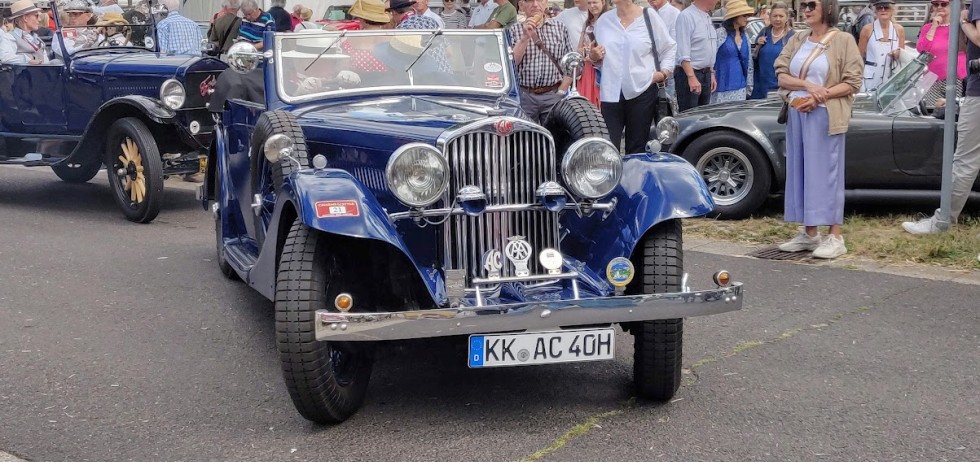 Classic Days präsentierten eine Parade von Oldtimern und Youngtimern