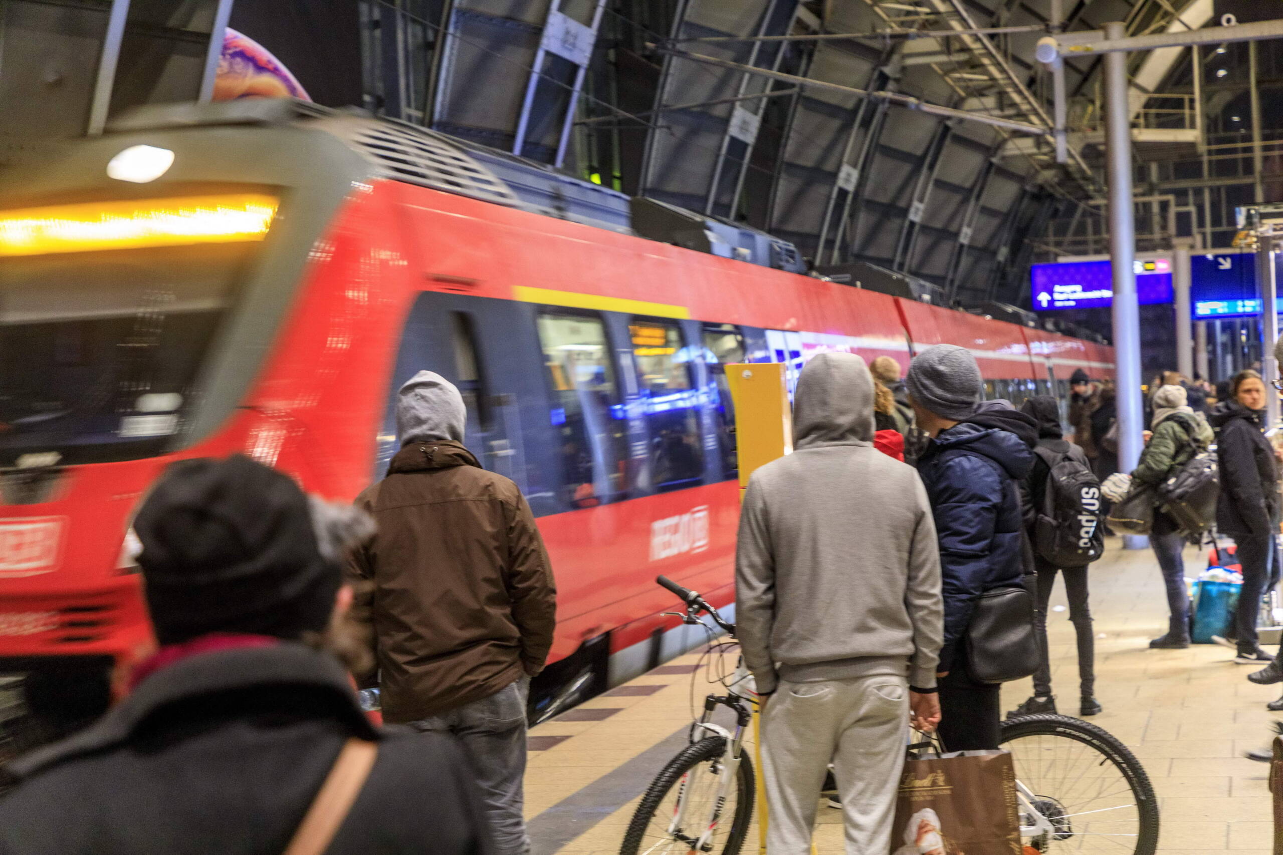 Deutschlandticket: Mobilitätsforscher ziehen Bilanz