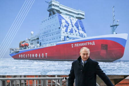 Putins Tanker sollen Millionen Tonnen LNG durchs Eismeer nach China bringen