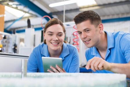 Viele Jugendliche könnten früher eine Ausbildung beginnen